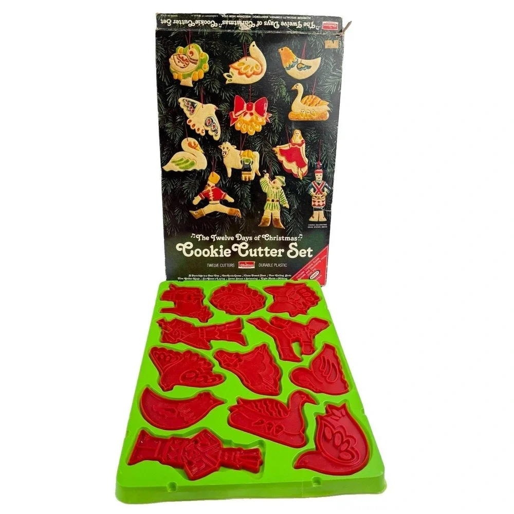 Vintage Chilton The Twelve Days of Christmas Cookie Cutters Set 1978 Red Holiday